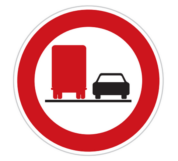 Zákaz předjíždění pro nákladní automobily - B22a