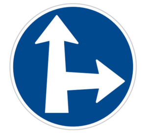 Přikázaný směr jízdy přímo a vpravo - C2d